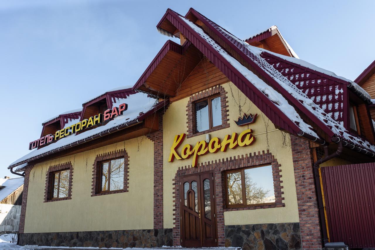 拉泽希纳 Korona Karpat酒店 外观 照片